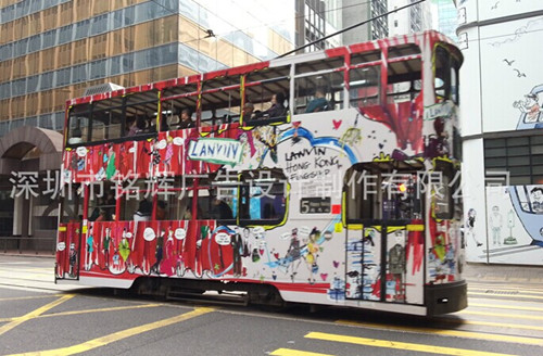 雙層巴士車身廣告噴畫製作